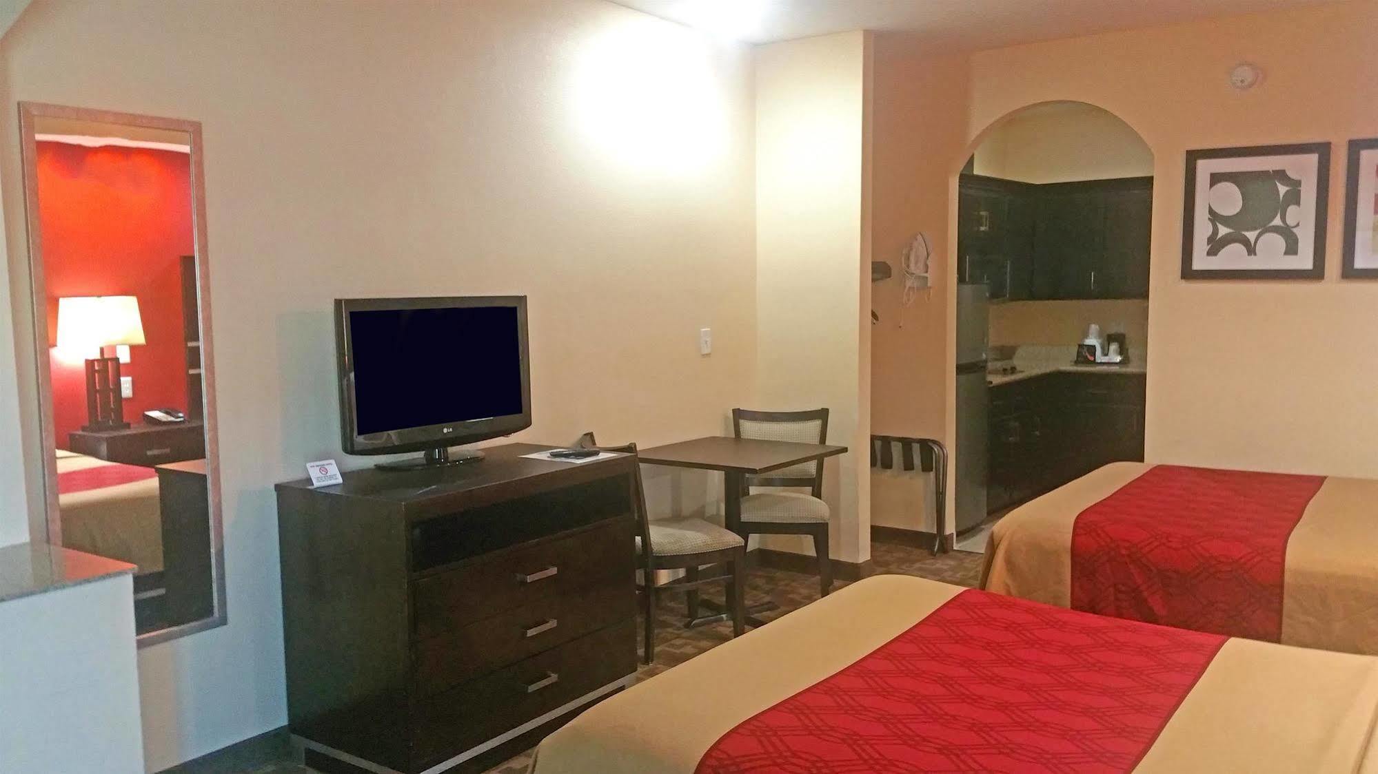 Regency Inn & Suites - Baytown Zewnętrze zdjęcie